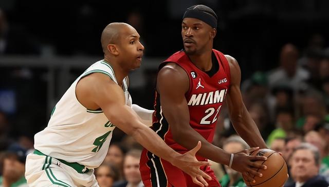 位或短传策 位或短传策